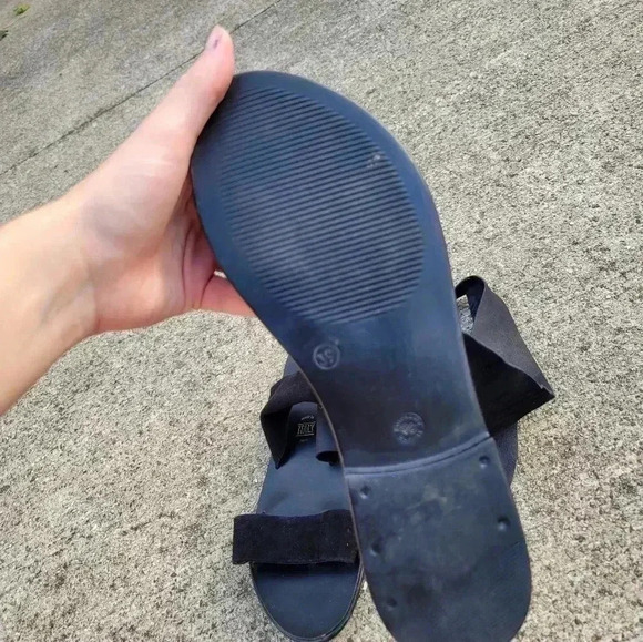 Seychelles Cruisin Sandals Ankle Wrap Flat Black Suede Sz 39 8.5 Made in Italy - Picture 6 of 6